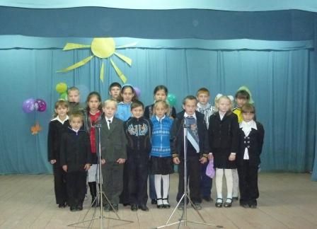 Ученики МОУ "Новокардаильская ООШ" поздравляют своих учителей