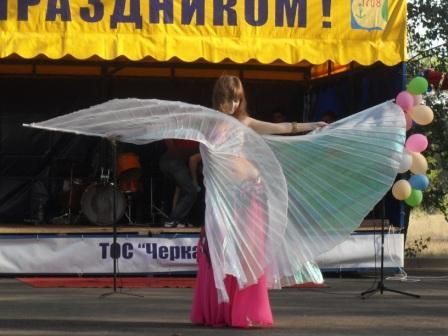 Восточный танец гостей из Волгограда